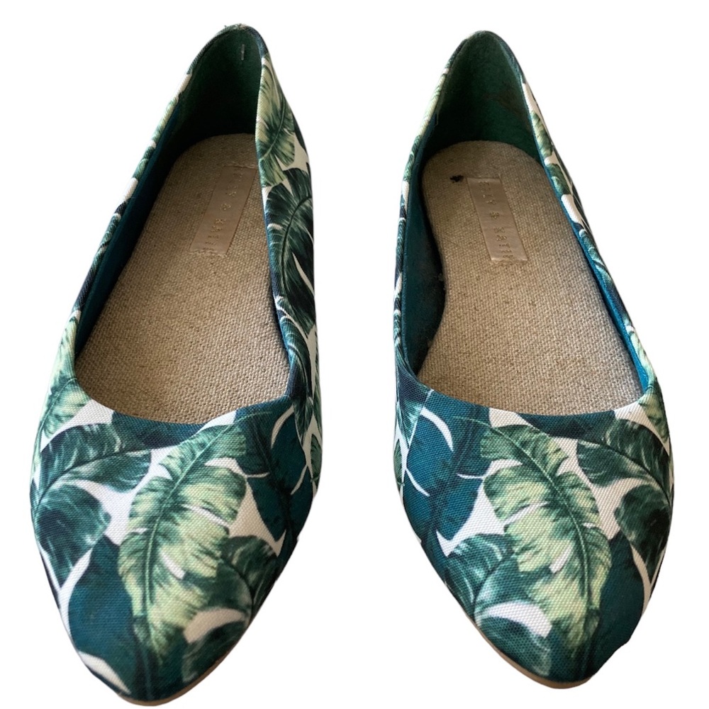 Kelly and Katie Flats